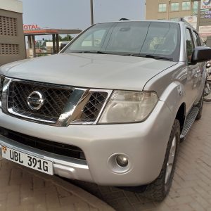 V.X (4X4 7 SEATER, UPCOUNTRY)